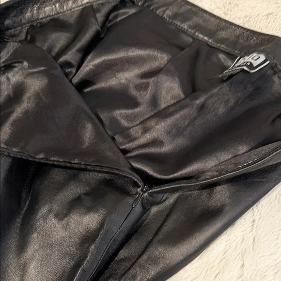 CLIO 100% Genuine Leather Straight-Leg Trousers Fully Lined | Size 8 (M-L) EUC - Picture 10 of 10